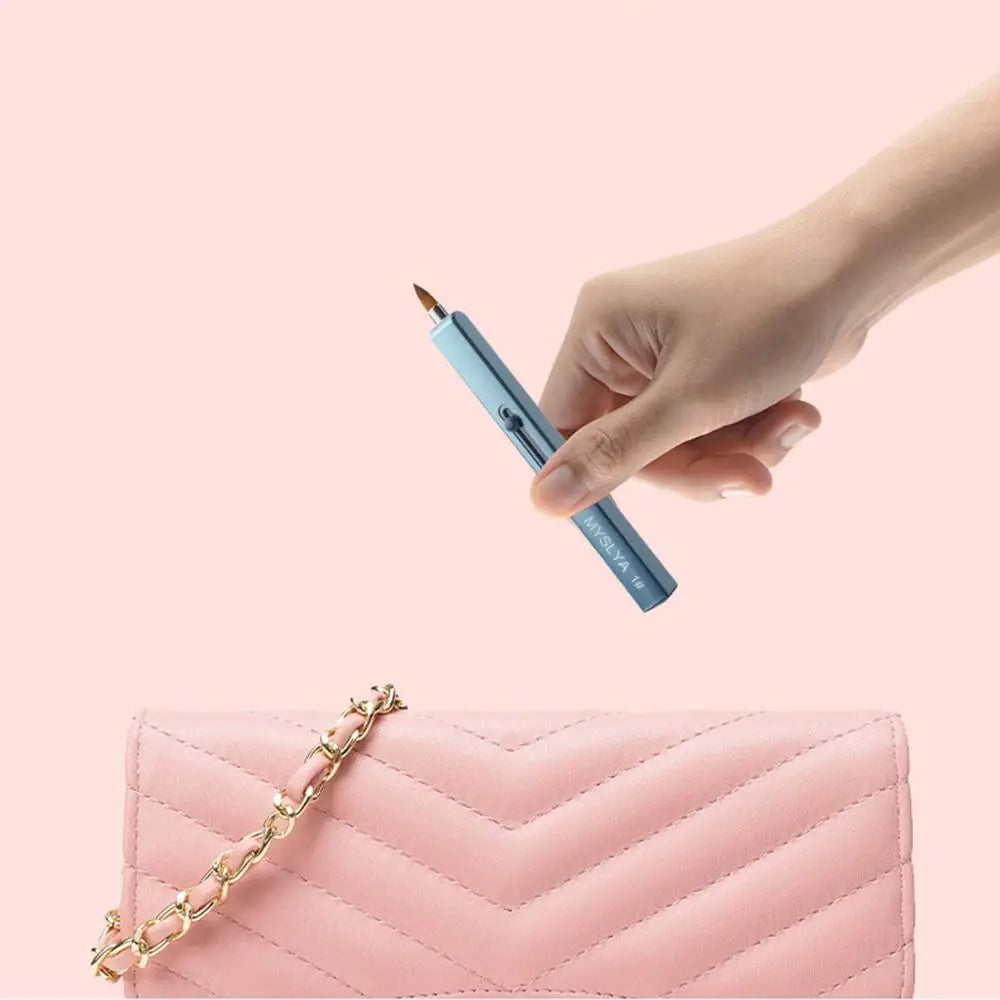 Make Up Tool Eyeshadow Applicator Lady Capped Women Beauty Lipstick Brush Cosmetic Brush Retractable Lip Brush Lip Gloss Brush