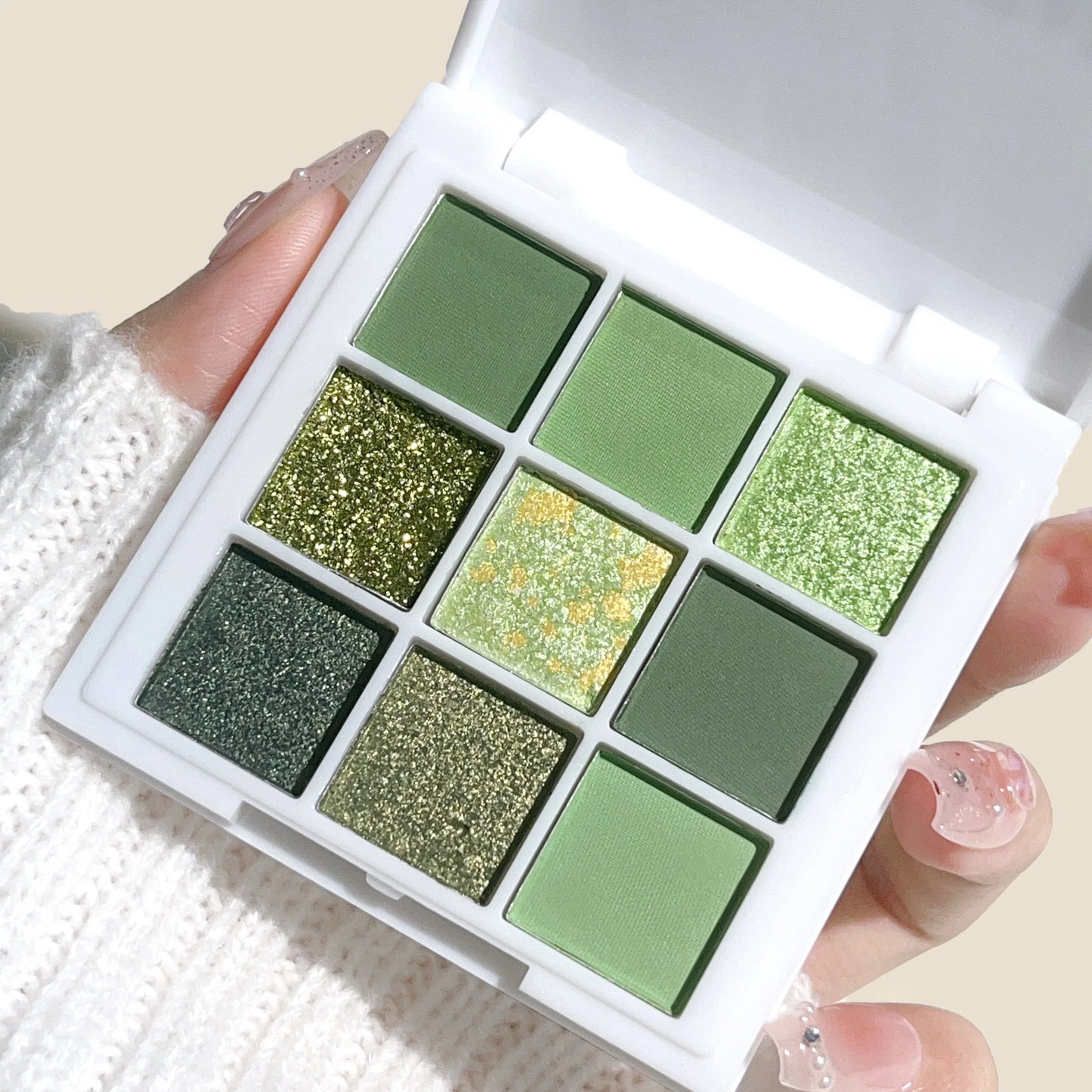 9-18 color eyeshadow palette, green and gold tones, matte and glitter effects, high color sequin eye makeup, waterproof and long